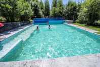 Swimming Pool Chambres d'hotes - B&B