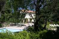 Swimming Pool Domaine Le Laou Chambres d'hôtes