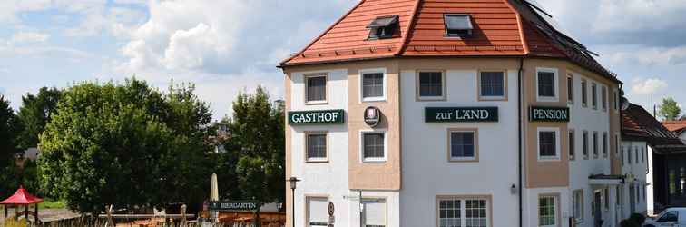 Exterior Zur Länd