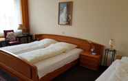 Bedroom 7 City Hotel Garni