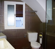 In-room Bathroom 4 Vivienda Rural Rio Cerezuelo