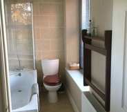 In-room Bathroom 3 Sodbury House