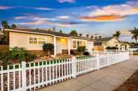 Exterior Coastal Cottage Haven