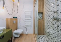 In-room Bathroom 4 MovArt Boutique Aparthotel