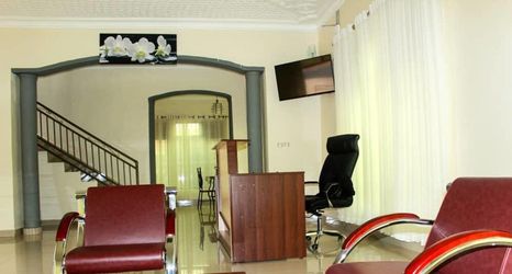 로비 2 Elegance Hotel