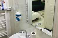 In-room Bathroom Poyraz Residance