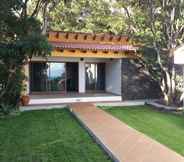 Exterior 2 Villas Casteletes-bangalow Sea View