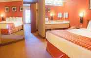 Phòng ngủ 2 Mesa Golf Inn & Suites