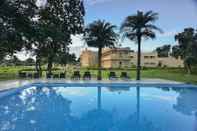 Swimming Pool Syna Heritage Hotel