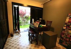 Lobby 5 Baan Ploy in - Adults Only - Hostel