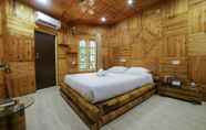 Bedroom 6 Resort Trimurti