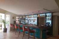Quầy bar, cafe và phòng lounge Les Chambres de la Villa Saint-Antoine