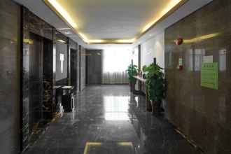 Lobi 4 Jinlongxuan Hotel