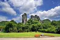 Ruang untuk Umum Wing Hotel Guilin - Central Square