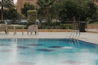 Kolam Renang Sultan Dusit Villa New Cairo