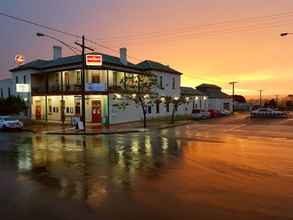 Exterior 4 Orbost Club Hotel