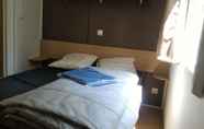 Bedroom 3 Camping Les Sables