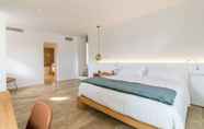 Kamar Tidur 6 Safragell Ibiza Suites & Spa