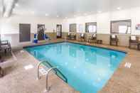 Swimming Pool Sleep Inn Logan Ohio-Hocking Hills