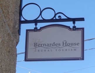 Bangunan 2 Bernardes House