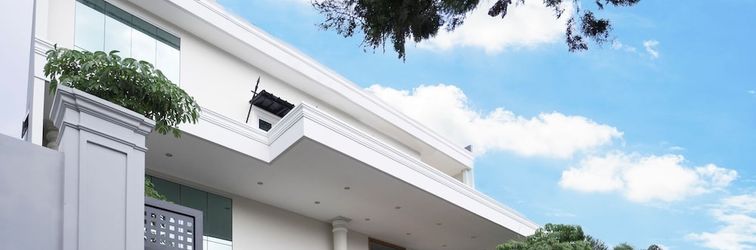 Others Darmo Residence