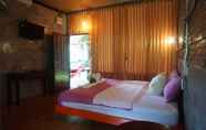 Kamar Tidur 4 Steelloft  Home Stay