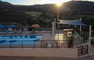 Swimming Pool 6 Peyia Pearl