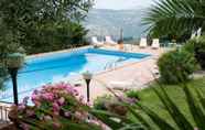 Swimming Pool 3 Villa Ivoni 1