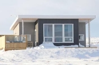 Exterior Blue View Cabin 3A with Hot Tub