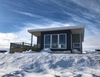 Exterior 2 Blue View Cabin 3A with Hot Tub