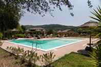 Swimming Pool Tenuta Antica Cavalleria