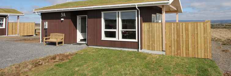 Exterior Blue View Cabin 5A with Hot Tub