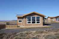 Exterior Blue View Cabin 6A with Hot Tub