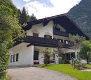 Exterior 2 Pension Almhof Baumgarten