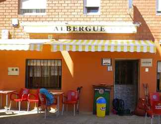 Exterior 2 Albergue la Torre - Hostel