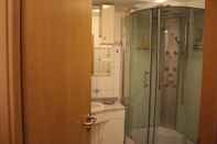 In-room Bathroom Studios near Basel Airport - RM 112