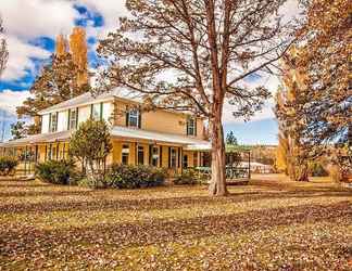 Exterior 2 Long Hollow Guest Ranch