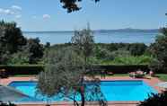 Swimming Pool 3 Agriturismo La Riserva Di Montebello