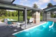 Swimming Pool Une pause au logis