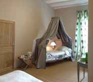 Bedroom 7 L'Arcane du Bellay - Chambres D'Hôtes de Charme