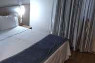 Bedroom Ives Hotel