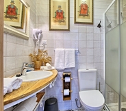 Toilet Kamar 4 Ninho Saloio