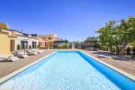 Swimming Pool Villas Marim