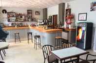 Quầy bar, cafe và phòng lounge Hostal La Maravillosa