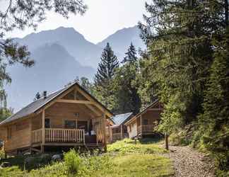 Exterior 2 Huttopia Bozel en Vanoise