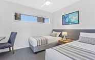 Kamar Tidur 5 Property Vine - North Shore Kawana and Waterline