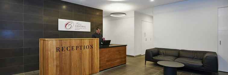 Lobi Melbourne Knox Central Apartment Hotel