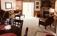 Common Space 7 Swan Lake Resort Rentals