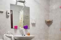 In-room Bathroom Pension Restaurante Vilaboa Boveda