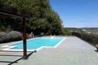 Swimming Pool La Macina